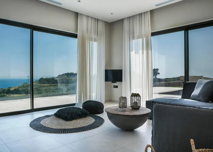 Alena Villa Spartià