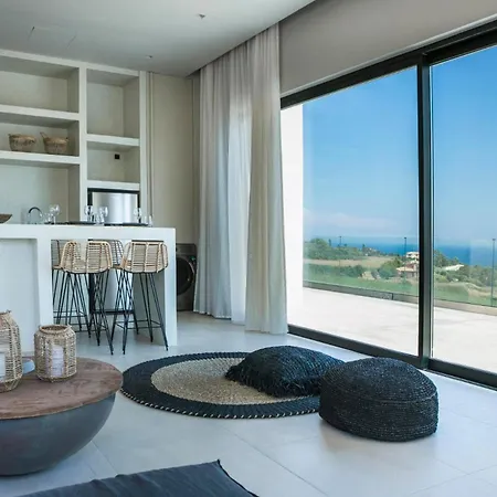 Alena Villa Spartià